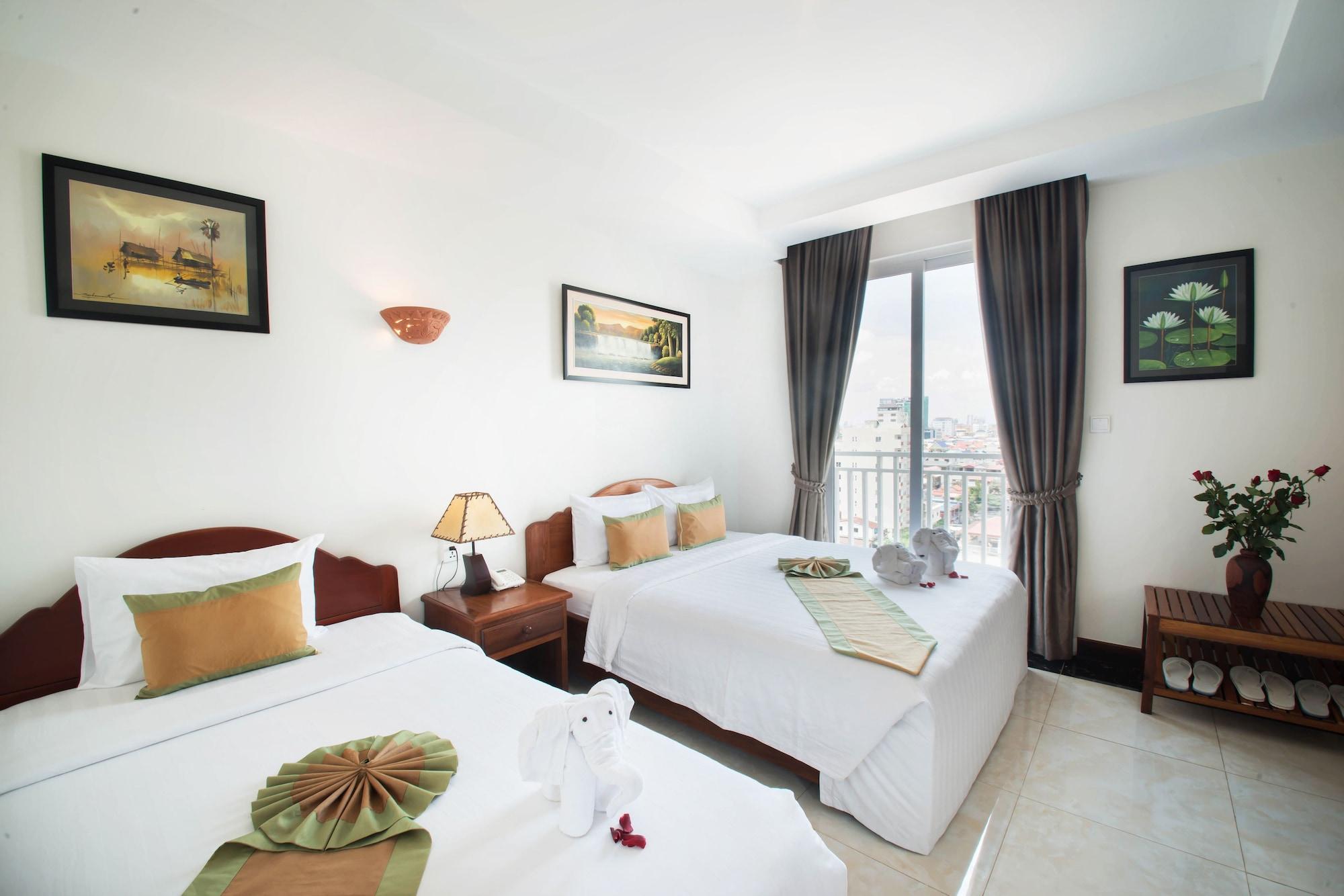 Relax Hotel Phnom Penh Exterior foto