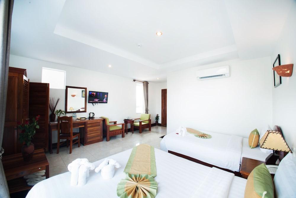 Relax Hotel Phnom Penh Exterior foto