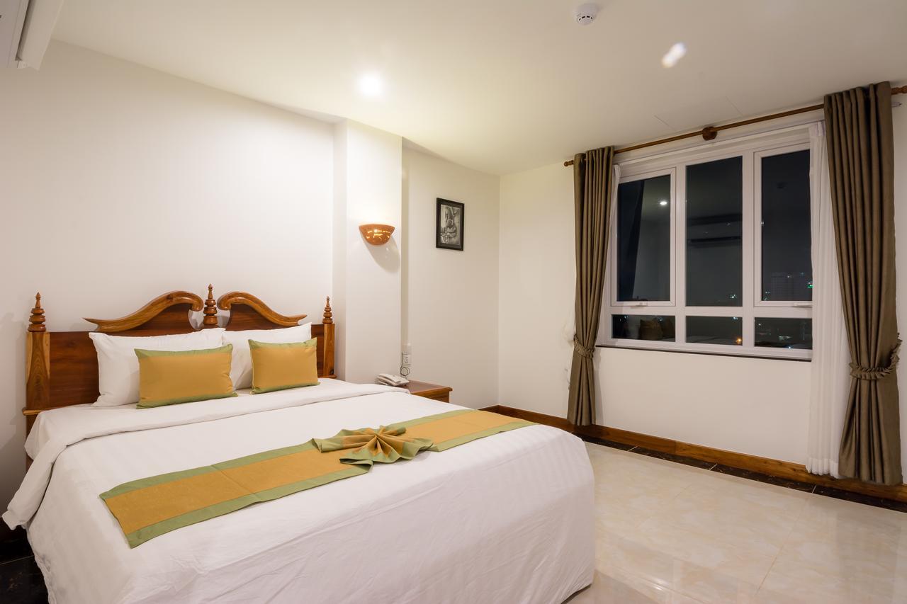 Relax Hotel Phnom Penh Exterior foto