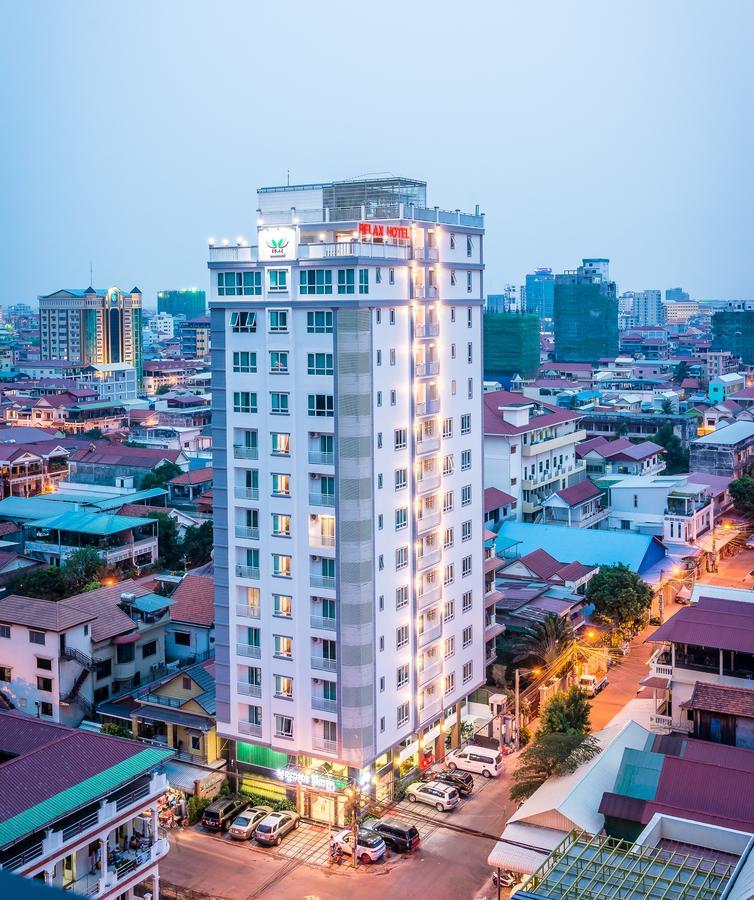 Relax Hotel Phnom Penh Exterior foto