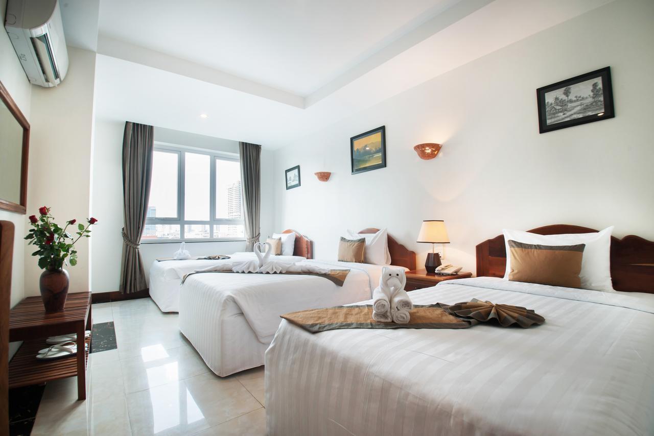 Relax Hotel Phnom Penh Exterior foto