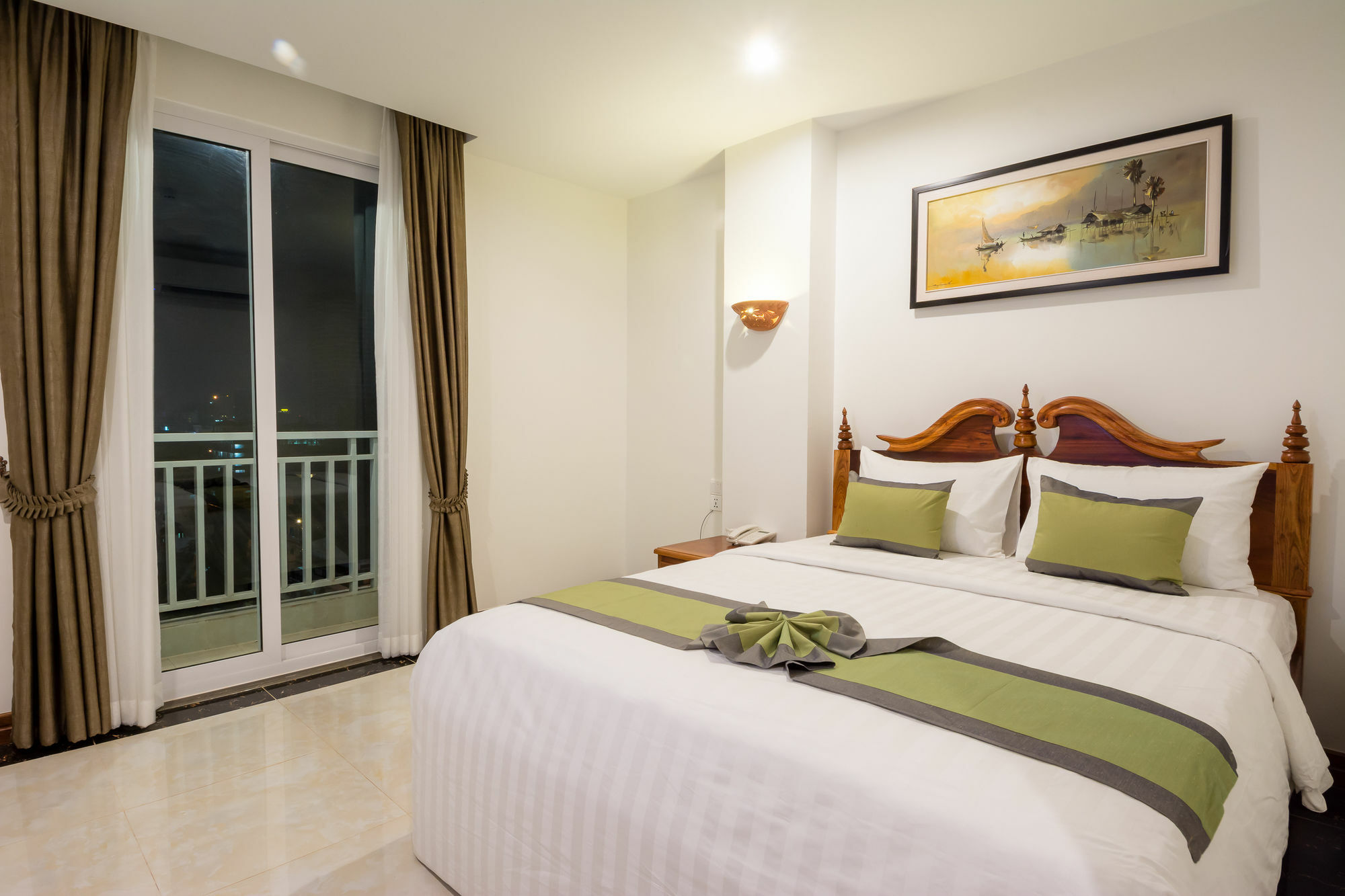 Relax Hotel Phnom Penh Exterior foto